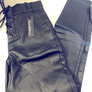Faux Leather Skinny pants